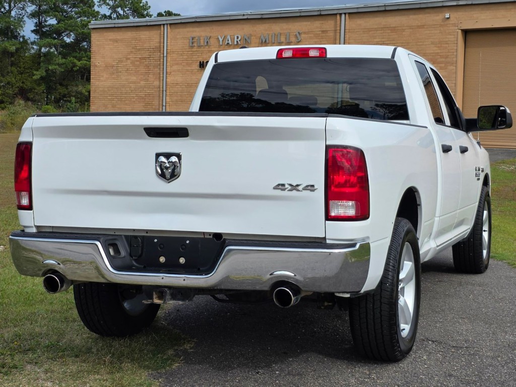 2022 RAM 1500 Image 8
