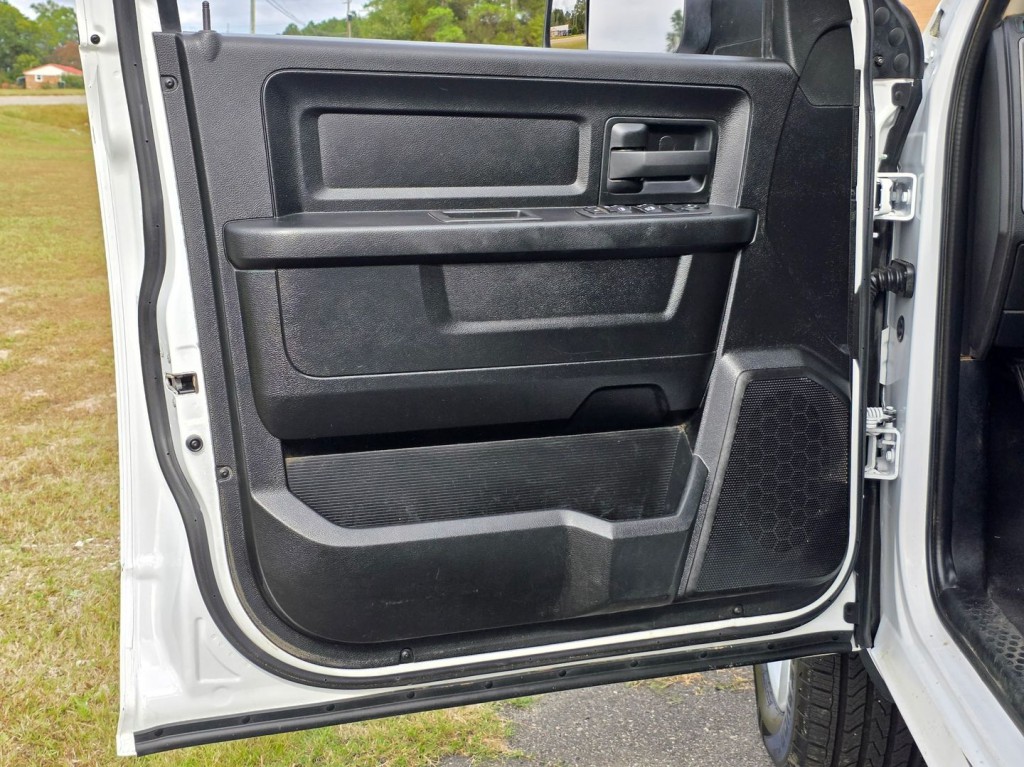 2022 RAM 1500 Image 35