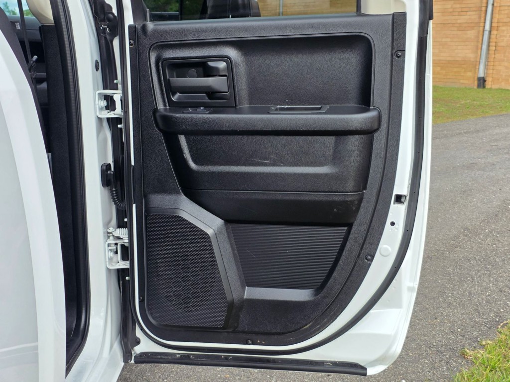 2022 RAM 1500 Image 37