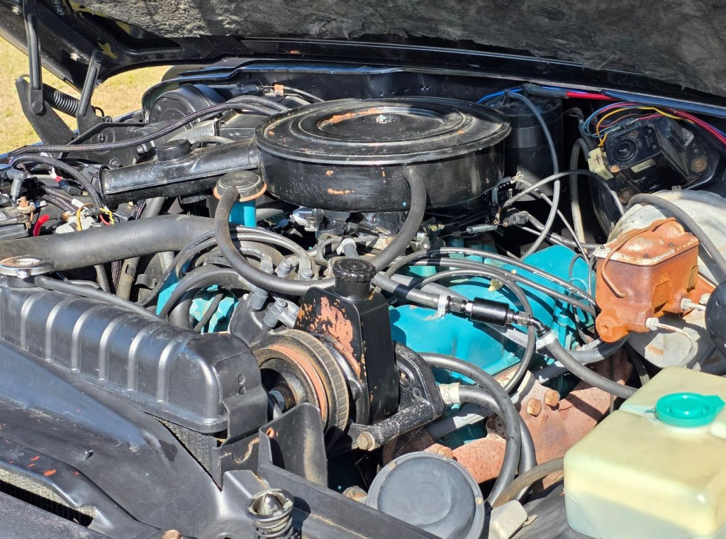 1974 Jeep Wagoneer Image 43