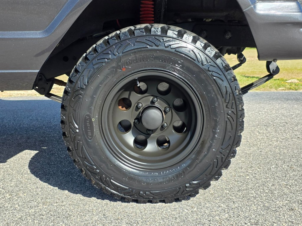 1974 Jeep Wagoneer Image 55