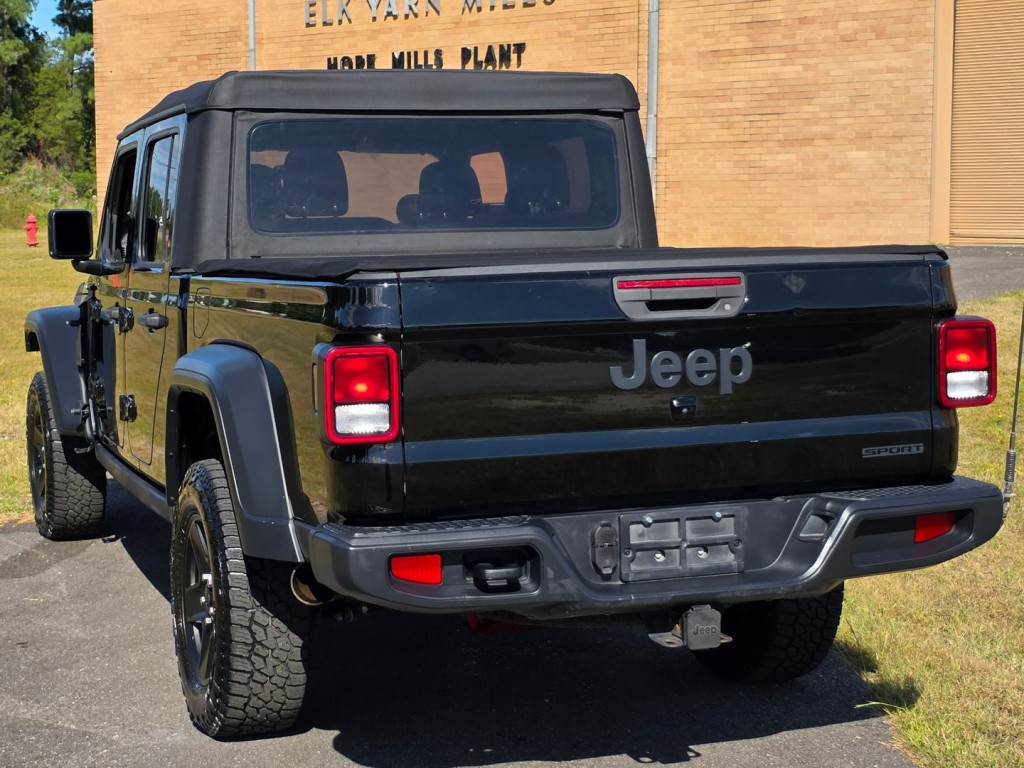 2020 Jeep Gladiator Image 10