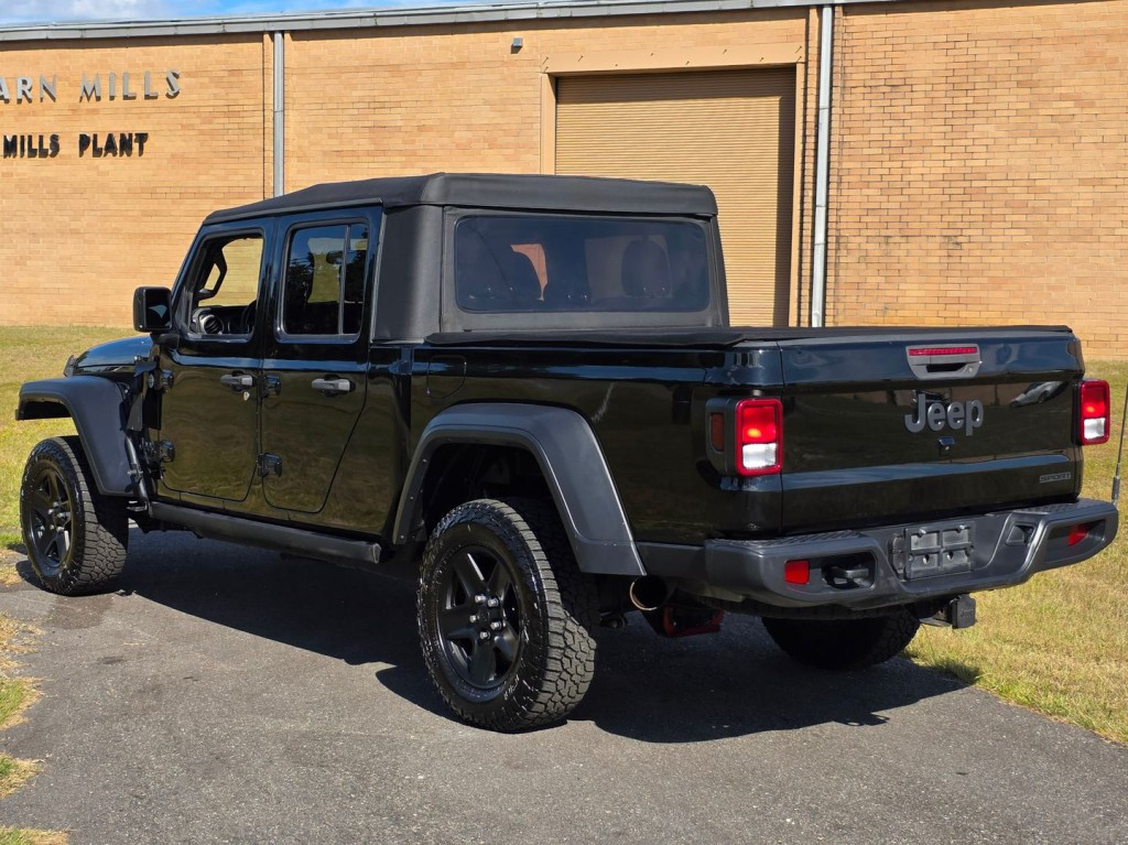 2020 Jeep Gladiator Image 11
