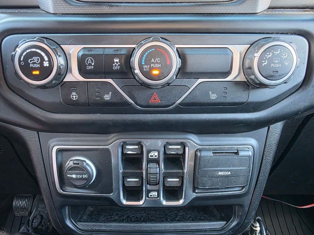 2020 Jeep Gladiator Image 22