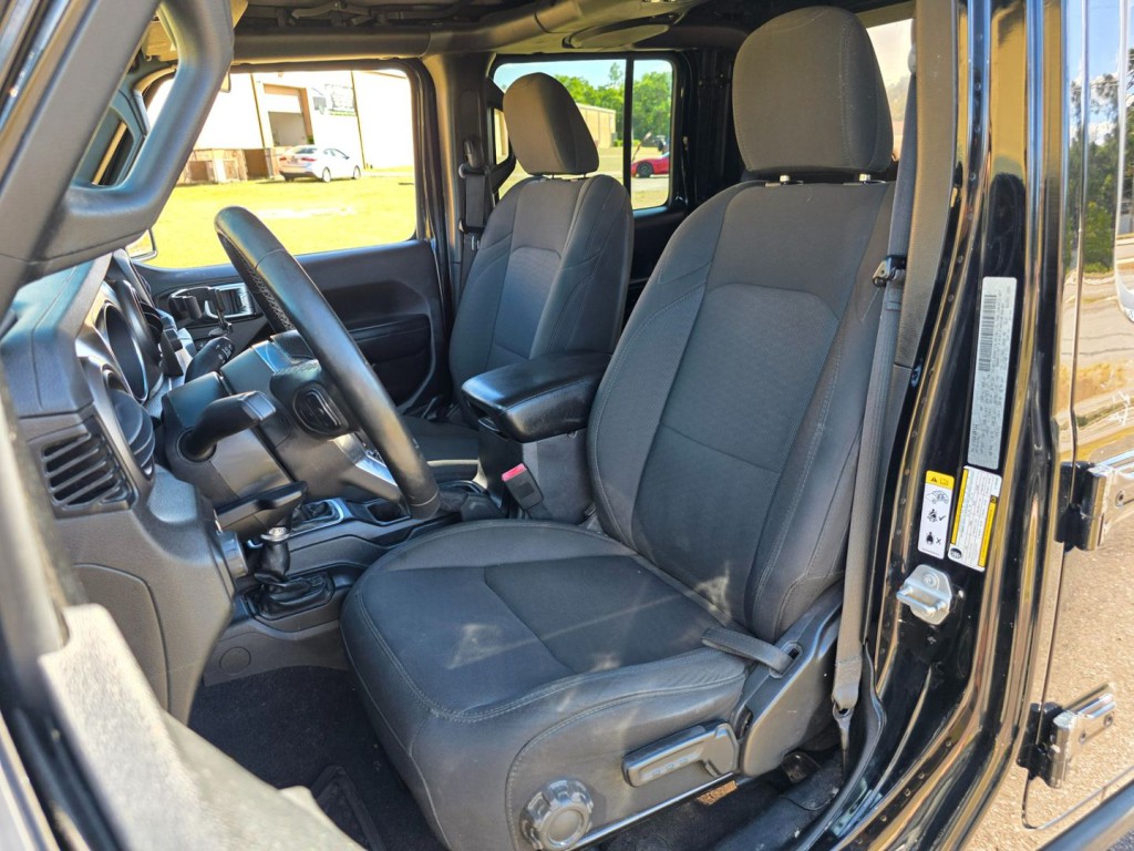 2020 Jeep Gladiator Image 29