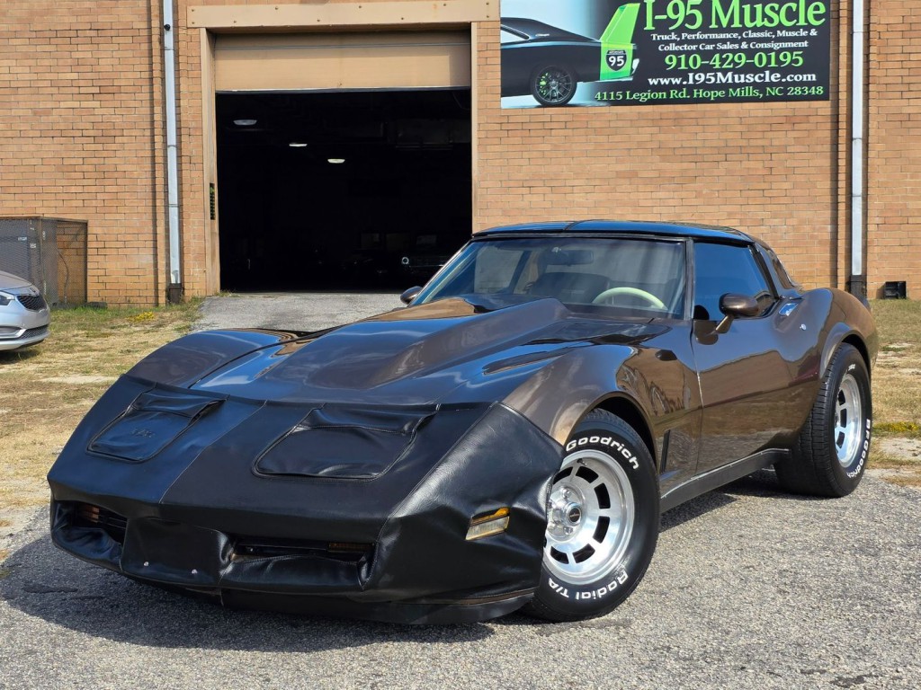 1980 Chevrolet Corvette Image 13