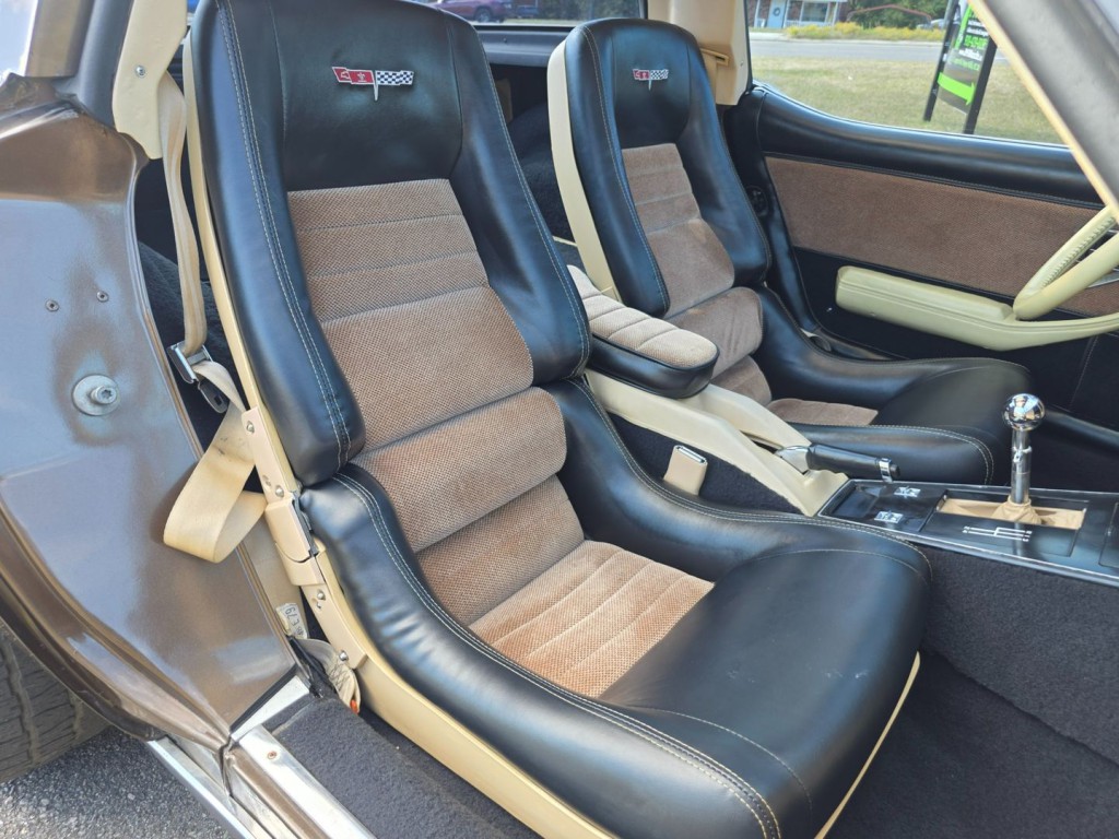 1980 Chevrolet Corvette Image 28
