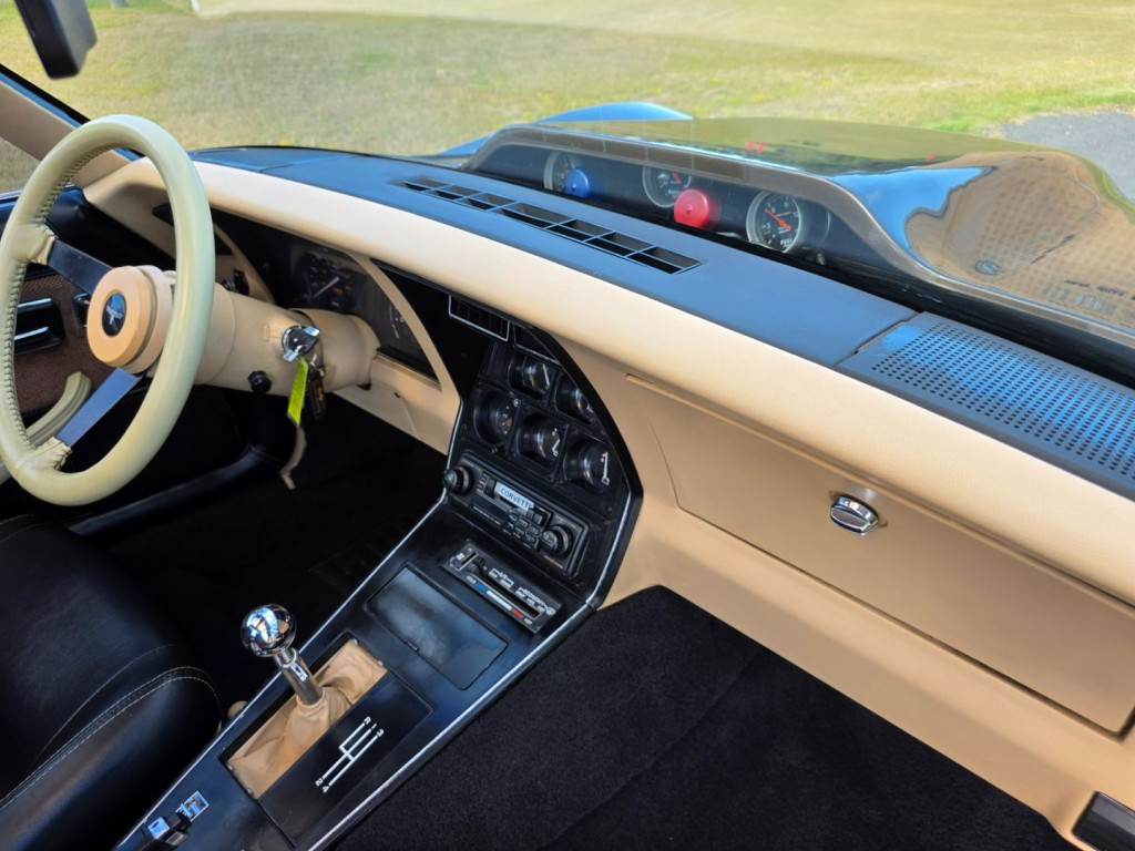 1980 Chevrolet Corvette Image 32