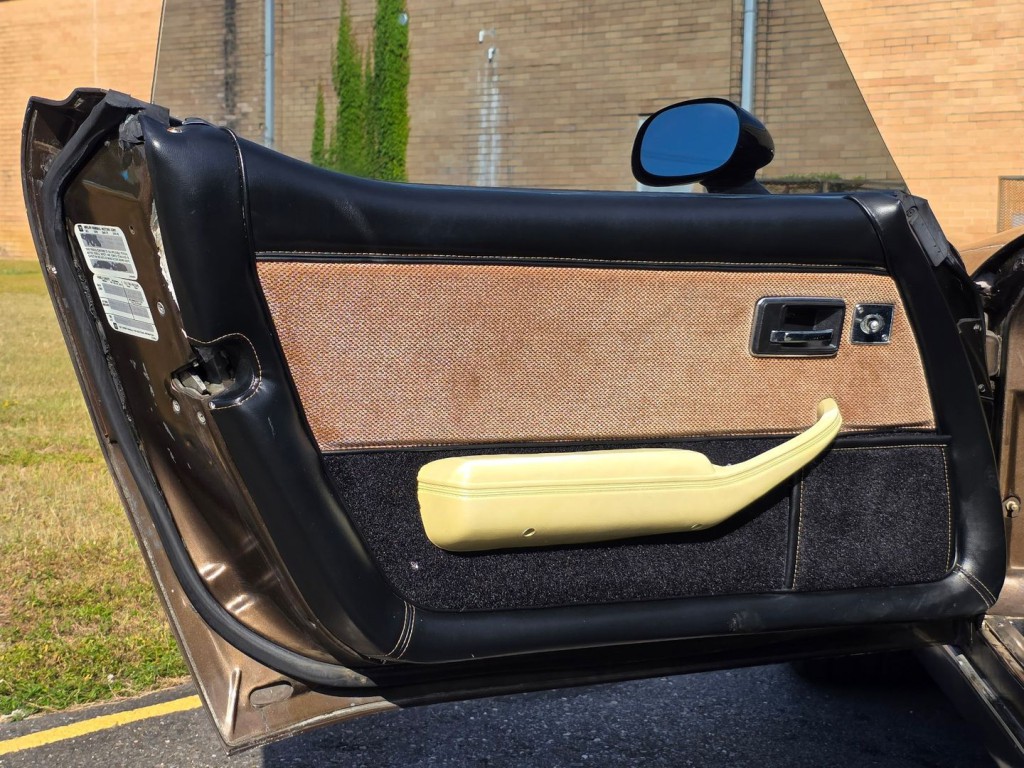 1980 Chevrolet Corvette Image 36