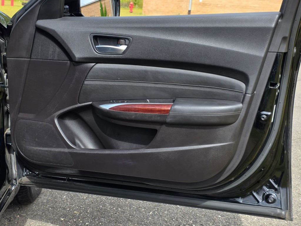 2015 Acura TL Image 38