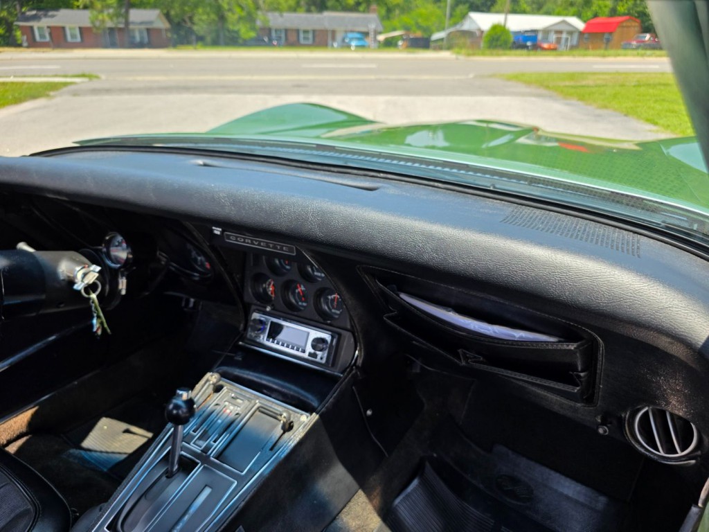 1972 Chevrolet Corvette Image 31