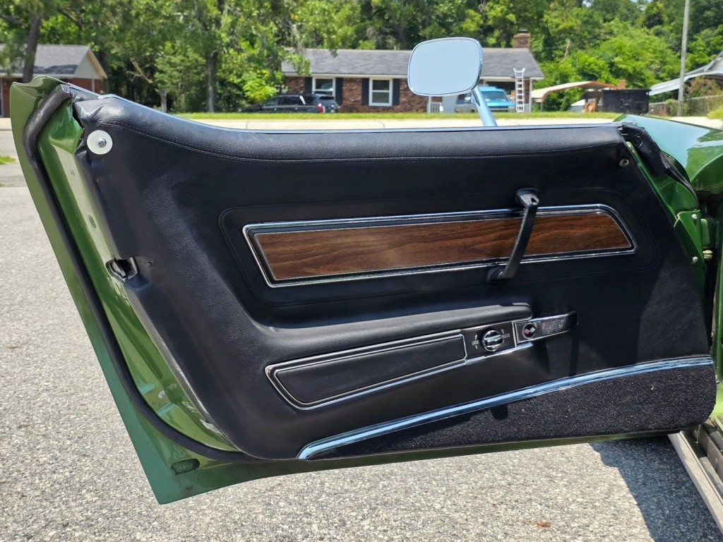1972 Chevrolet Corvette Image 36
