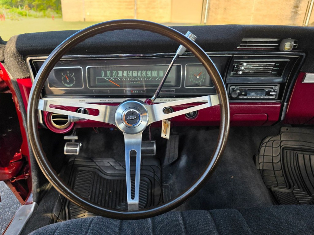 1968 Chevrolet Impala Image 17