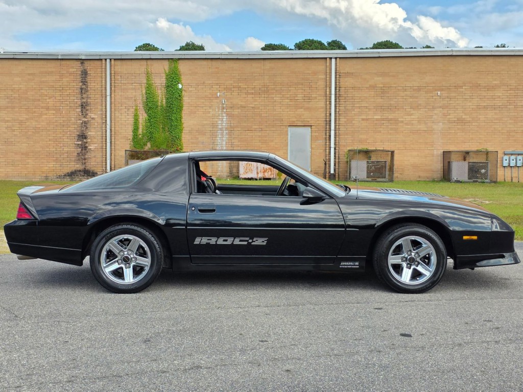 1989 Chevrolet Camaro Image 6