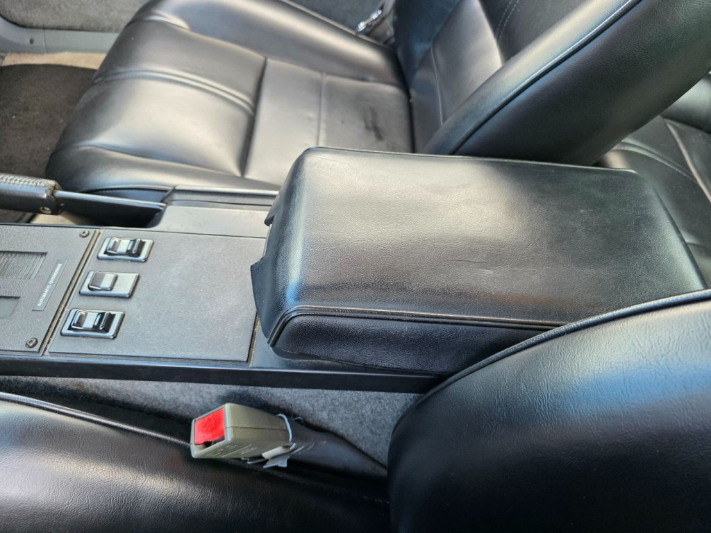 1989 Chevrolet Camaro Image 23