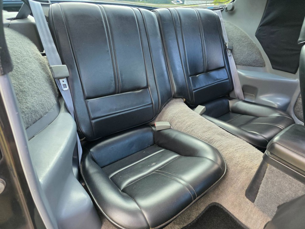 1989 Chevrolet Camaro Image 27