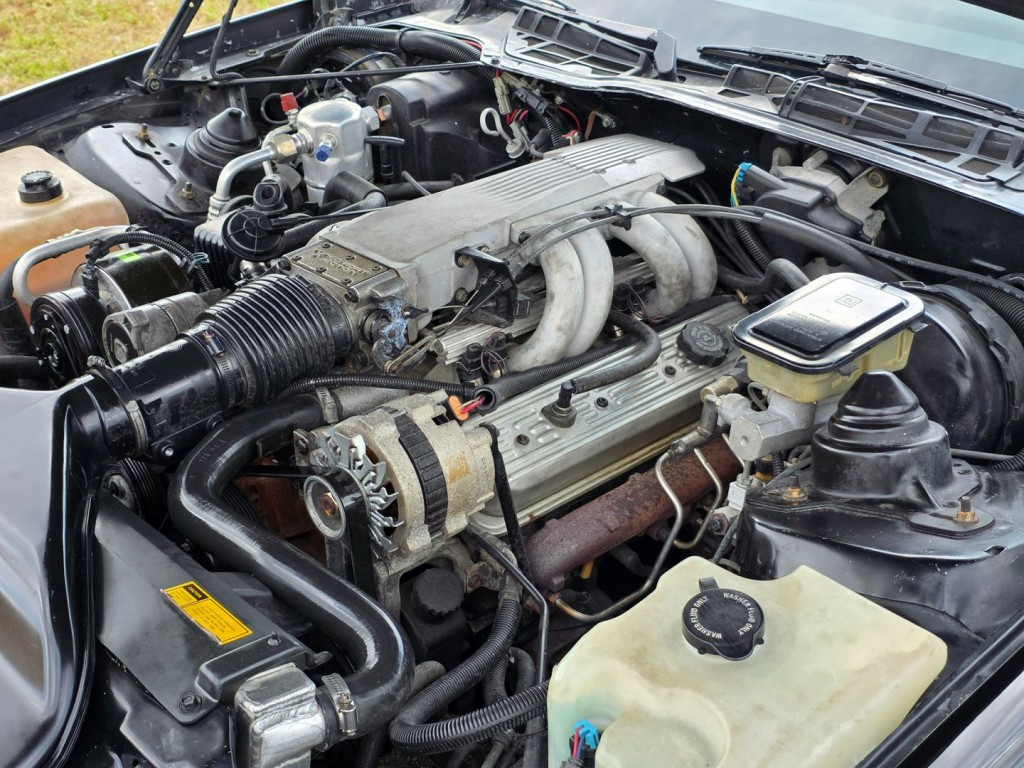 1989 Chevrolet Camaro Image 40