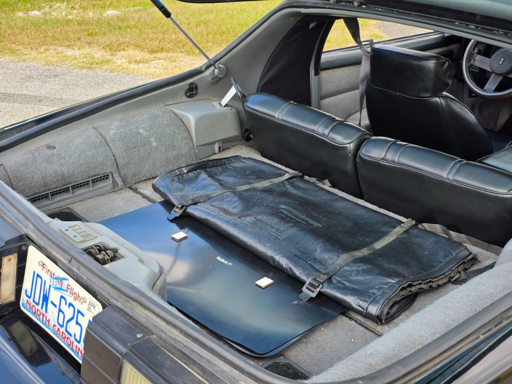 1989 Chevrolet Camaro Image 45