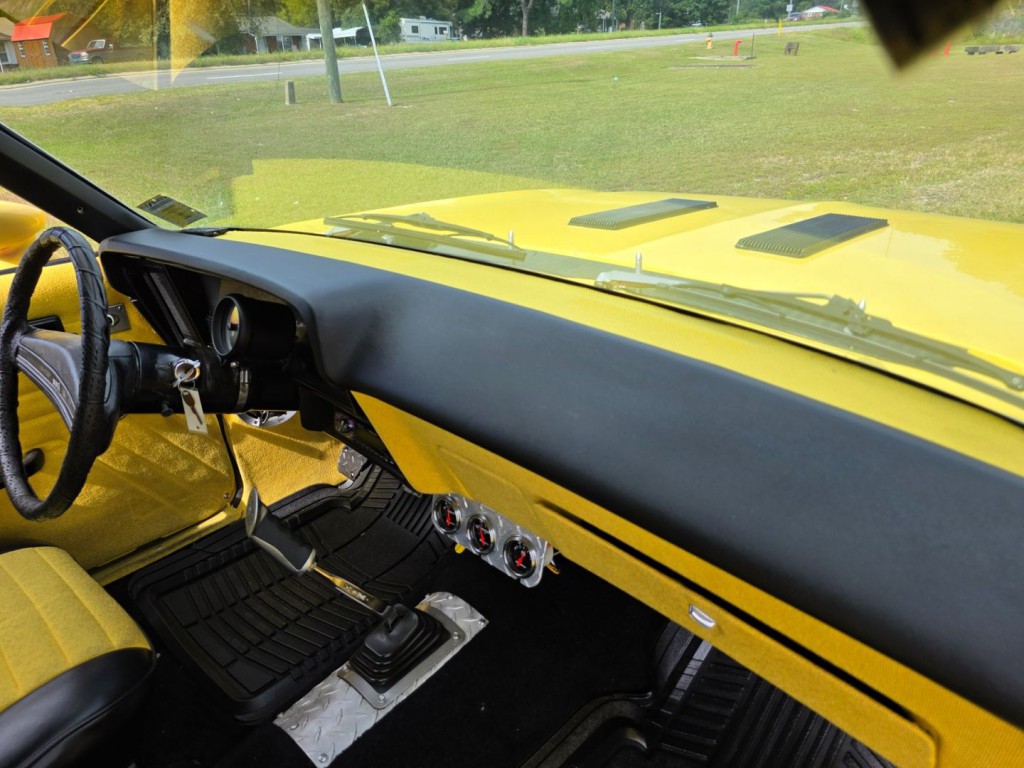 1976 Chevrolet Nova Image 32