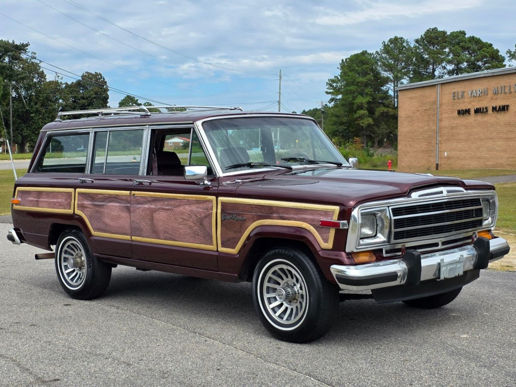 1987 Jeep Grand Cherokee Image 5