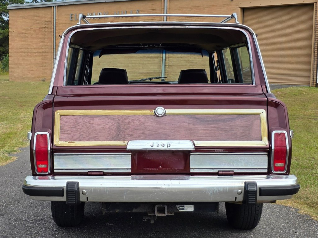 1987 Jeep Grand Cherokee Image 45