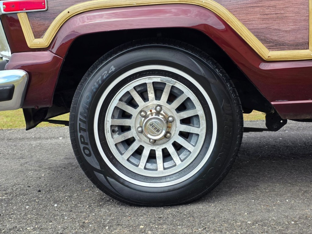 1987 Jeep Grand Cherokee Image 50