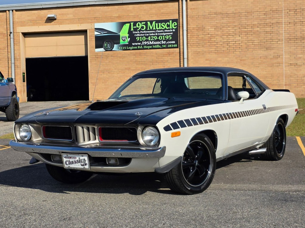 1974 Plymouth Barracuda Image 14