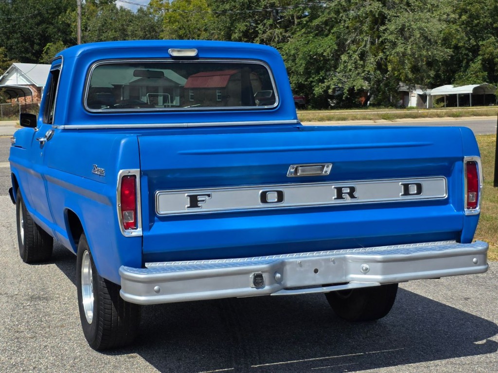 1968 Ford F-100 Image 10