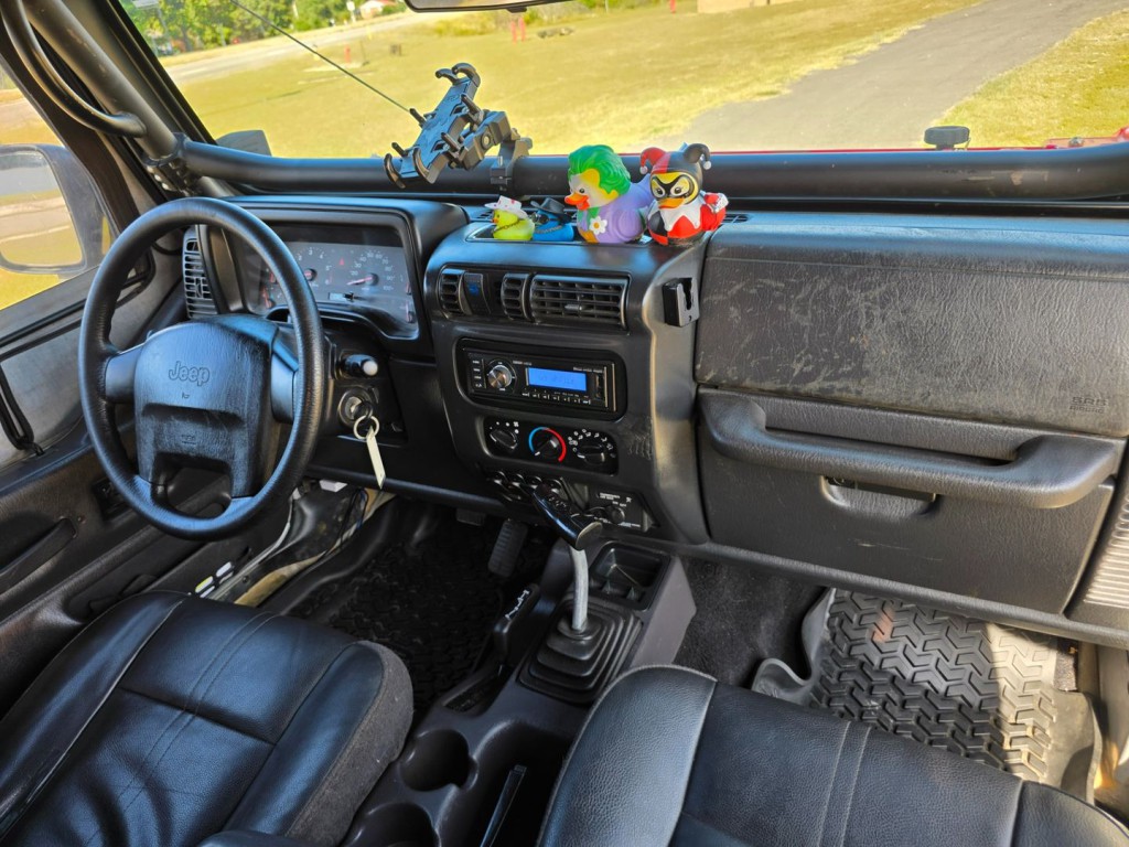 2003 Jeep Wrangler Image 31
