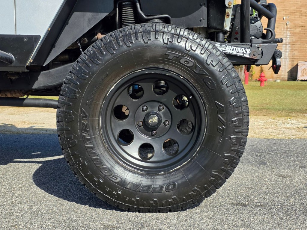 2003 Jeep Wrangler Image 45