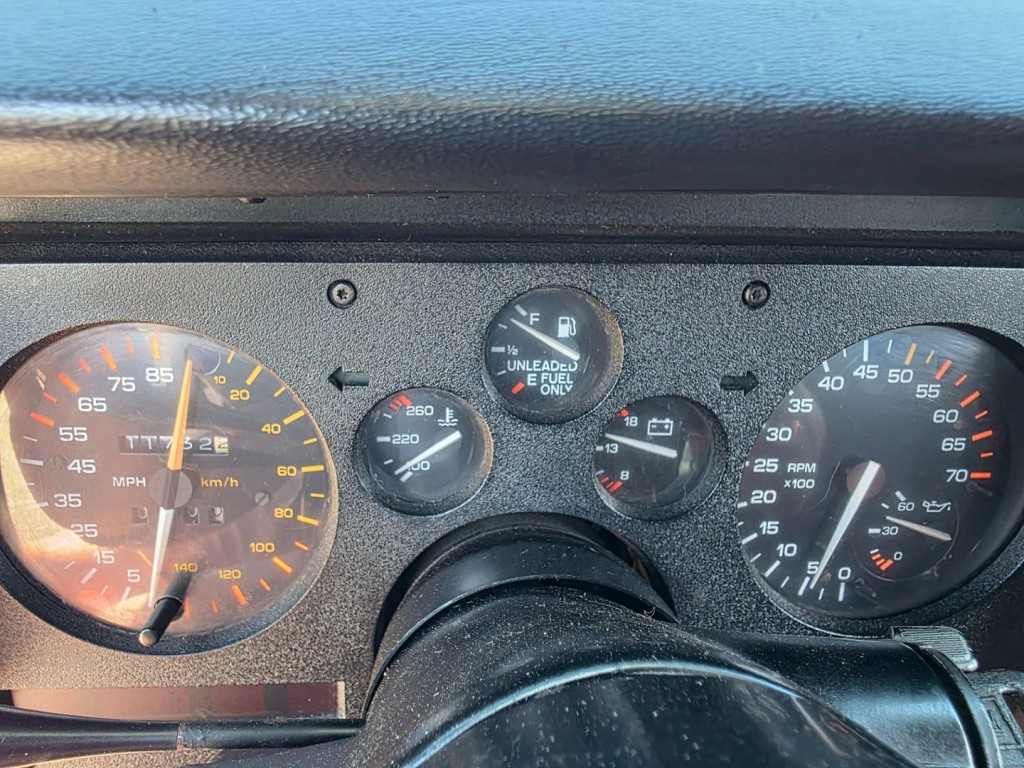 1984 Chevrolet Camaro Image 18