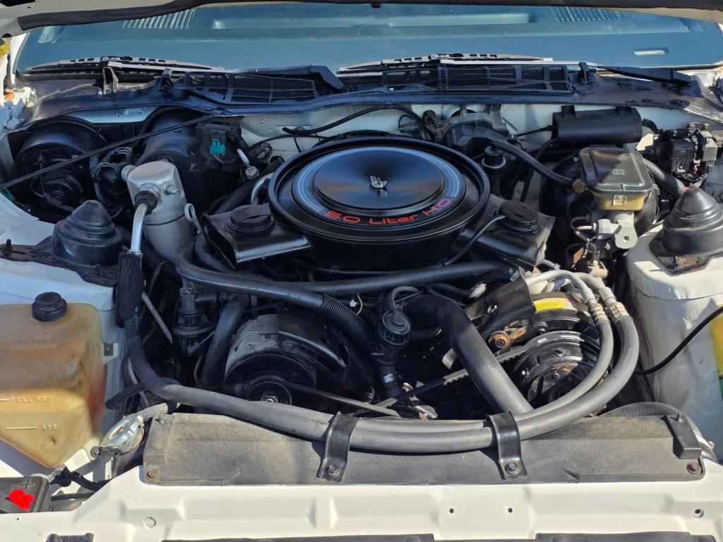 1984 Chevrolet Camaro Image 40