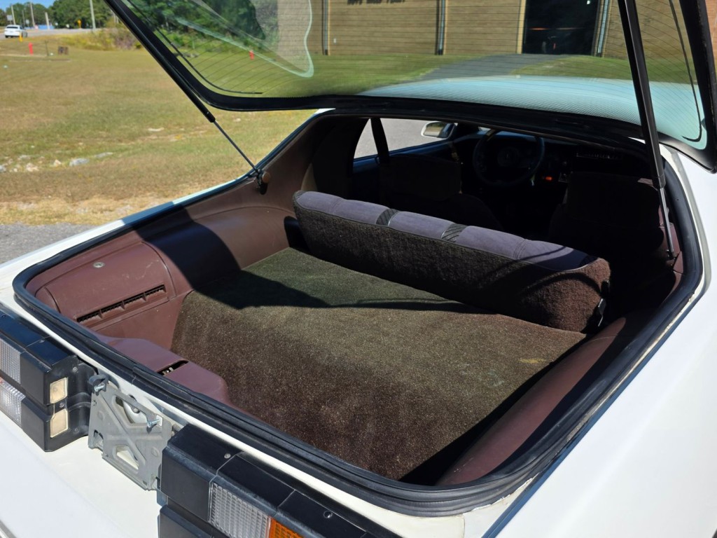 1984 Chevrolet Camaro Image 44