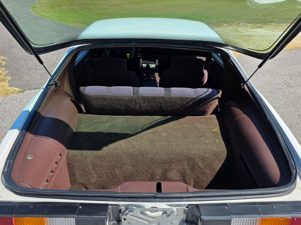 1984 Chevrolet Camaro Image 45