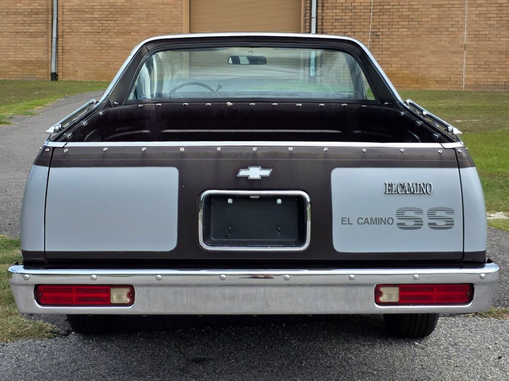 1985 Chevrolet El Camino Image 9