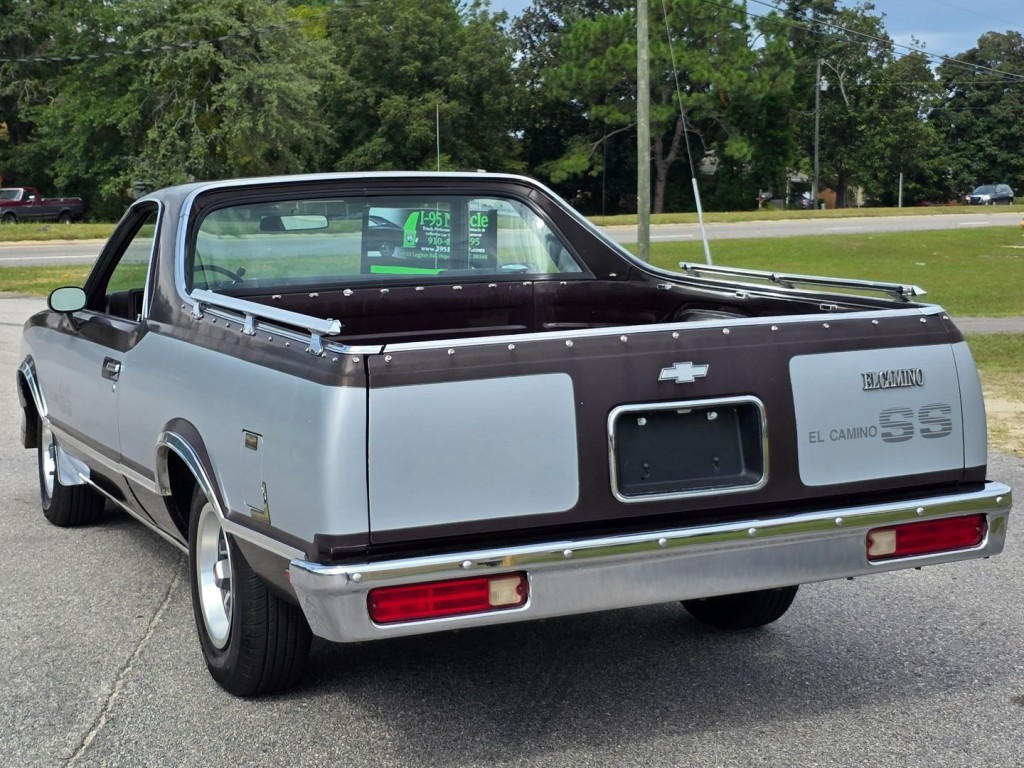 1985 Chevrolet El Camino Image 10