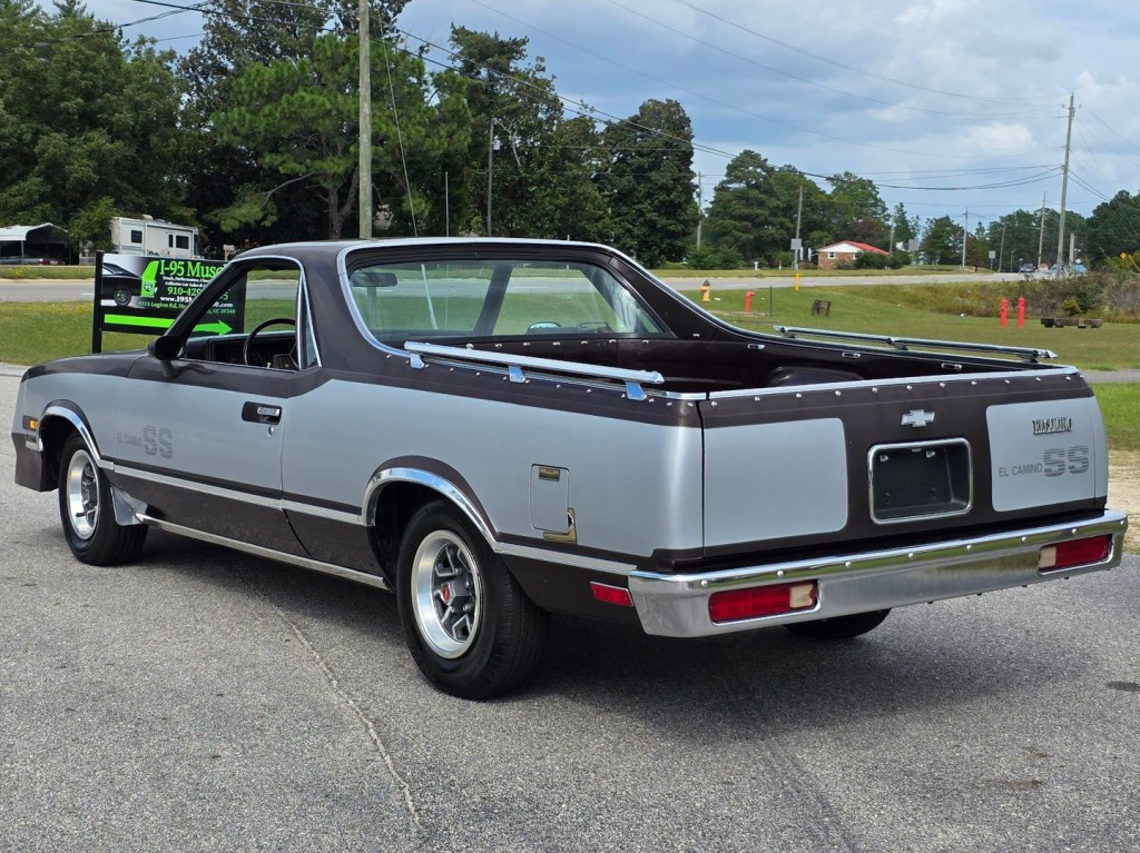 1985 Chevrolet El Camino Image 11