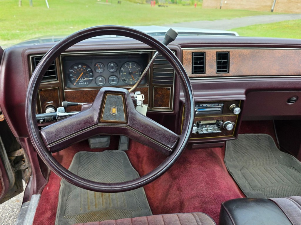 1985 Chevrolet El Camino Image 17