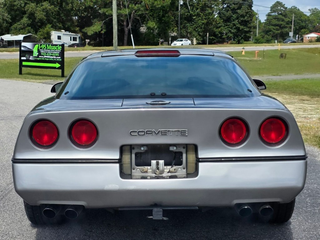 1986 Chevrolet Corvette Image 9