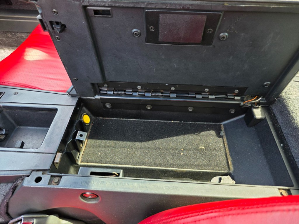 1986 Chevrolet Corvette Image 25