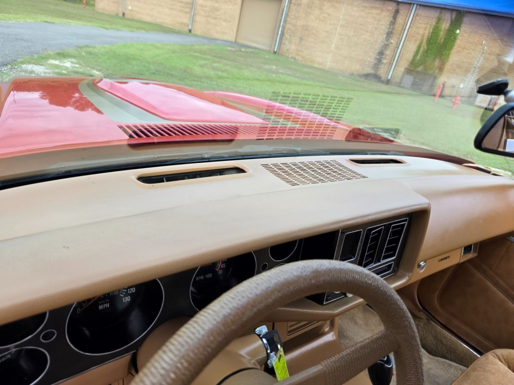 1979 Chevrolet Camaro Image 35