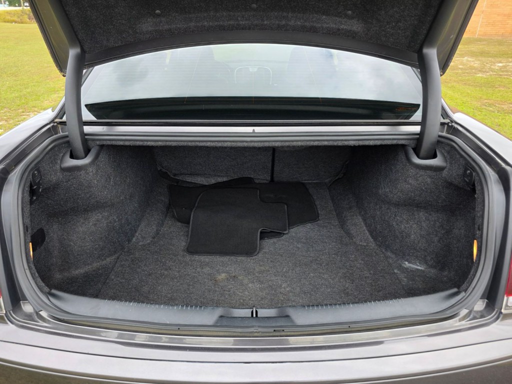 2022 Chrysler 300 Image 47