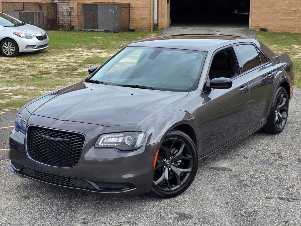 2022 Chrysler 300 Image 53