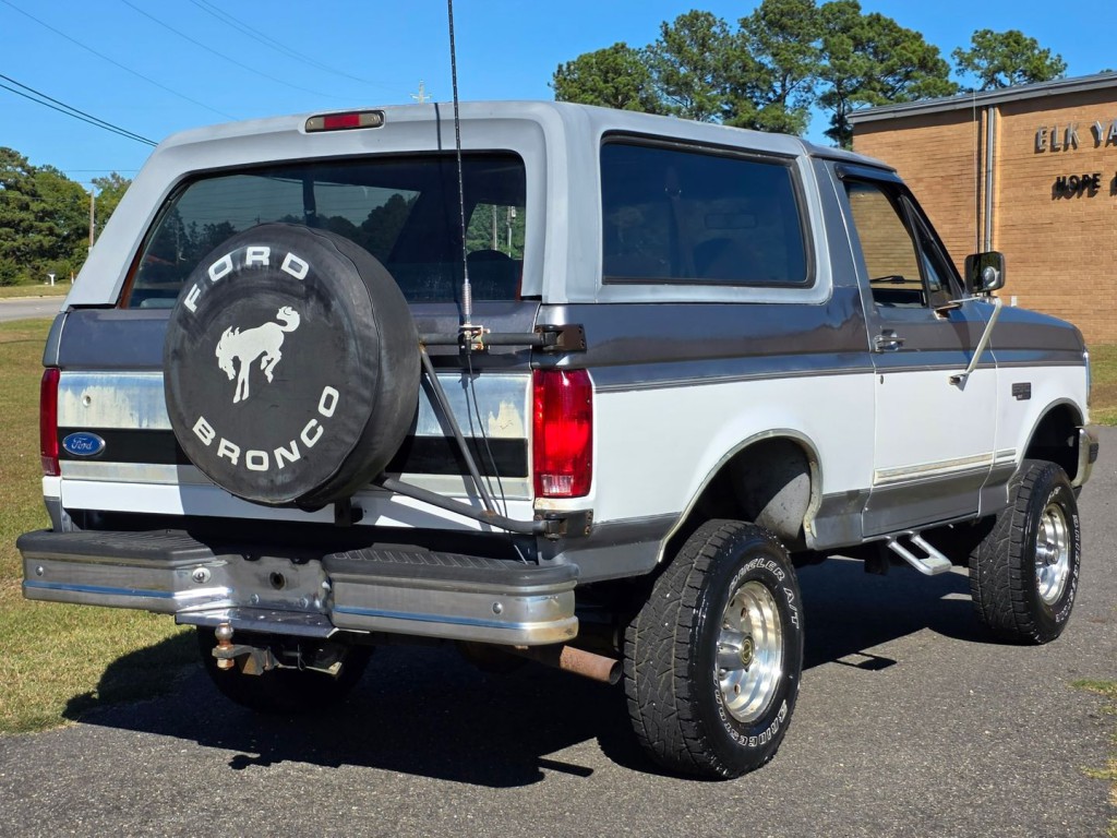 1995 Ford Bronco Image 7