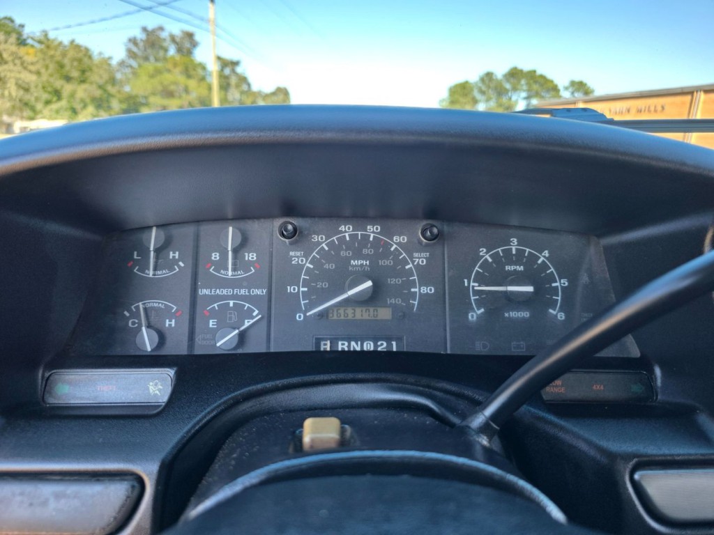 1995 Ford Bronco Image 19