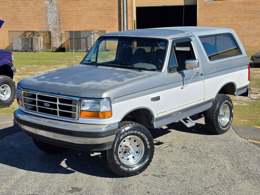 1995 Ford Bronco Image 52