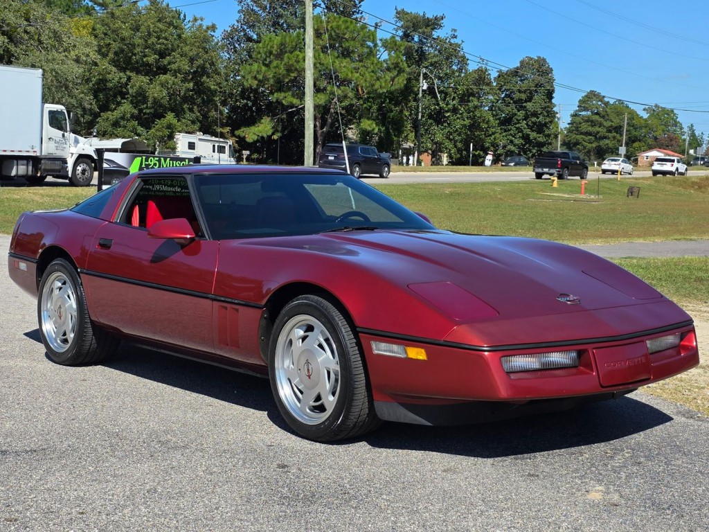 1988 Chevrolet Corvette Image 5