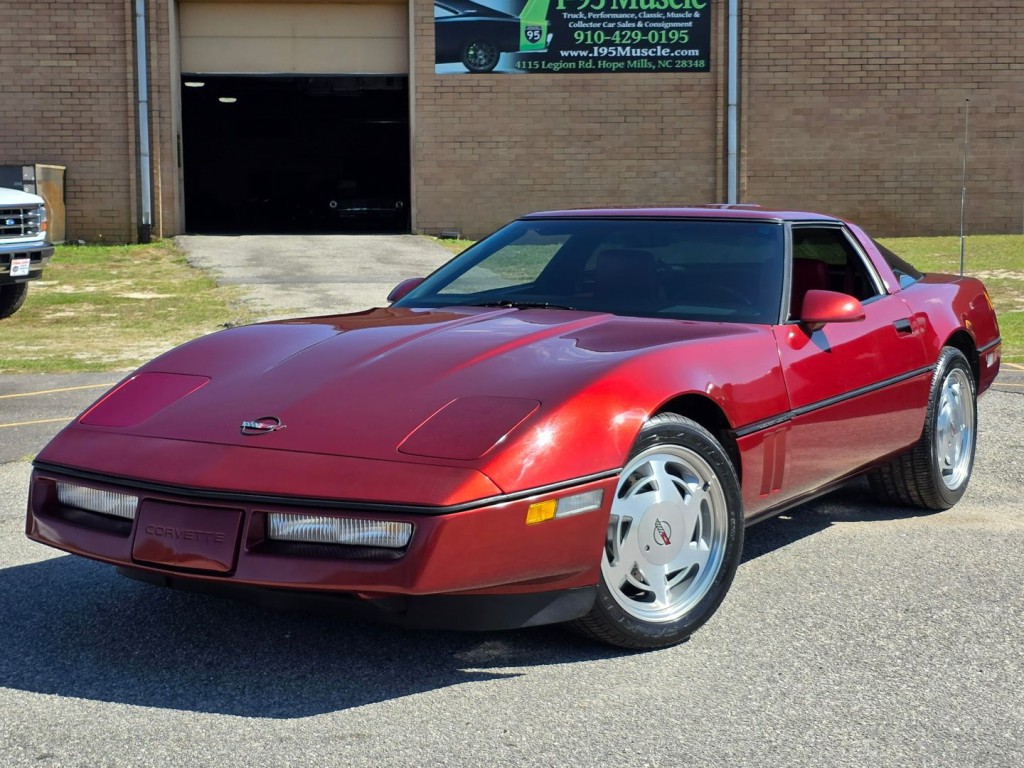 1988 Chevrolet Corvette Image 13