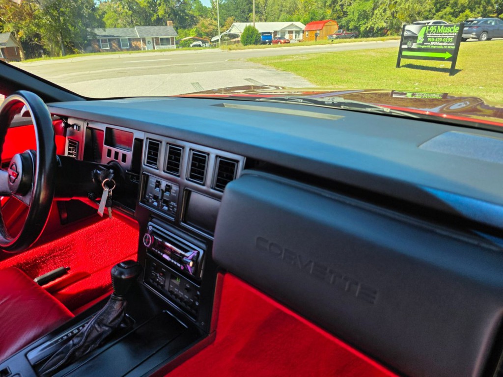 1988 Chevrolet Corvette Image 34