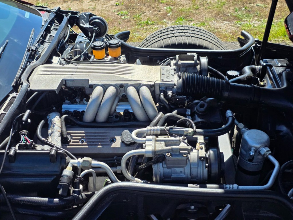 1988 Chevrolet Corvette Image 45